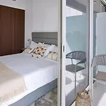 Canal View 1Br Flat 5 Min Walk To Dubai Mall